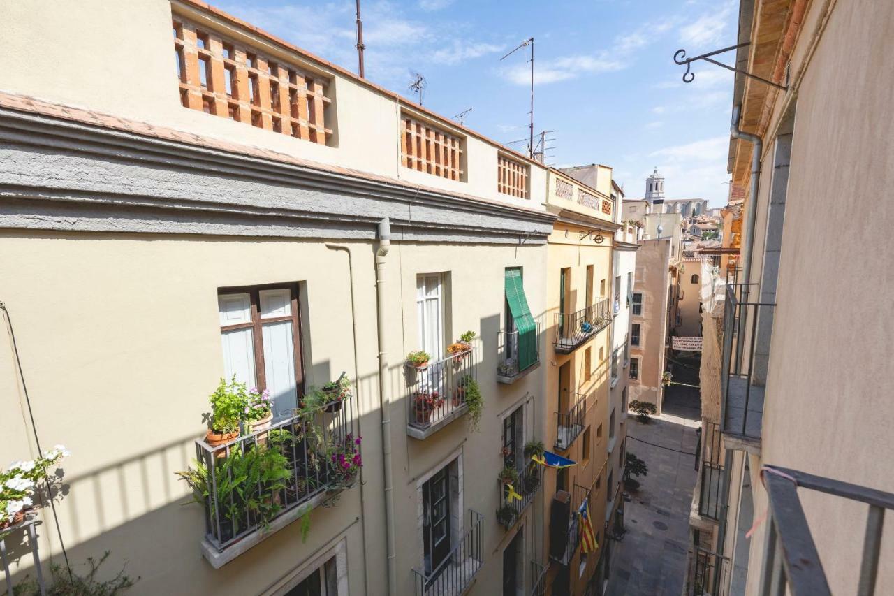 Bravissimo Mercaders 6 Girona Bagian luar foto